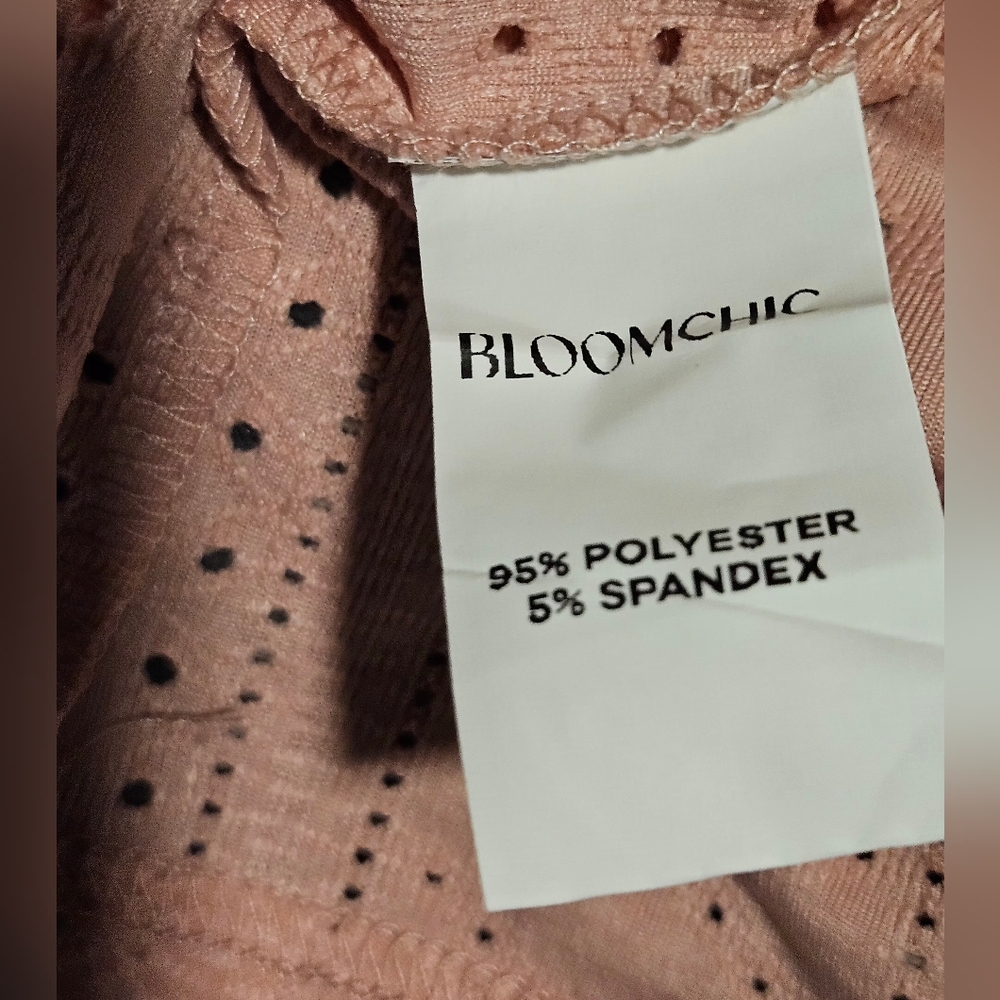 BloomChic Dusty Pink Pointelle Knit Double Flutter Short Sleeve Top Size 28 NWT - Picture 11 of 13